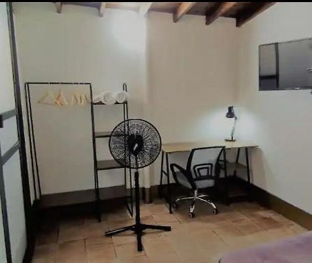 Hotel Das Haus Medellín Esterno foto